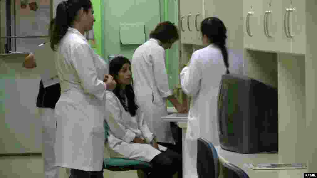 Paraisapolis Community Program #65