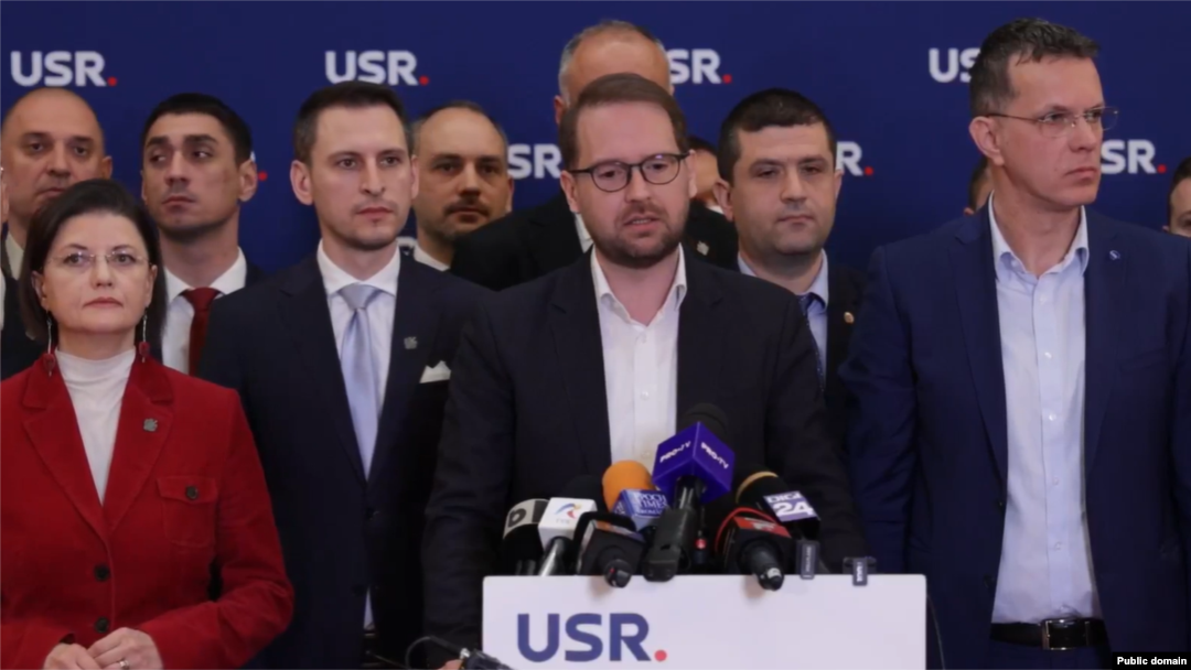Mai mulți lideri USR au anunțat că vor să îl susțină pe Nicușor Dan la alegerile prezidențiale și îi cer președintei formațiunii, Elena Lasconi, să se retragă.