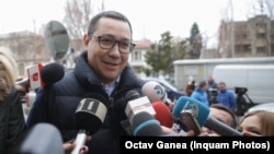 Victor Ponta la sosirea la audierea de la Parchetul General