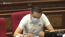 ԲՀԿ-ն նախ բոյկոտեց ԱԺ նիստը, ապա հայտարարեց 2 նախաձեռնությամբ հանդես գալու որոշման մասին