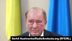 İlmi Umerov «Borispol» ava limanında keçken matbuat konferentsiyası maalinde, 2017 senesi oktâbrniñ 27-si