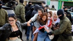 Балаклава киген полиция, 73 жастағы шеруші. Минскідегі әйелдер шеруі қалай өтті?