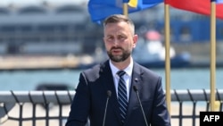 Polşanın müdafiə naziri Vladislav Kosinyak-Kamış 