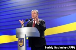 Ukrainian President Petro Poroshenko speaks in Kyiv on February 28.