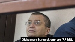 Cemil Gafarov Aqmescitniñ Kiyev rayon mahkemesiniñ oturuşıvında, 2022 senesi fevral ayı