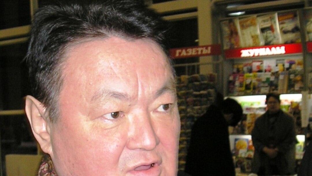 Халаттар азаптайды порно