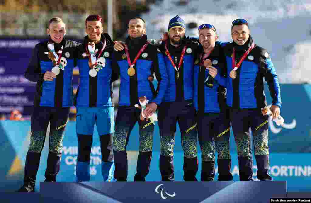 Українські спортсмени зайняли всі три сходинки п’єдесталу у спринті серед чоловіків із порушеннями зору. Золото здобув Олександр Казік, срібний призер – Ярослав Решетинський та бронзовий Анатолій Ковалевський