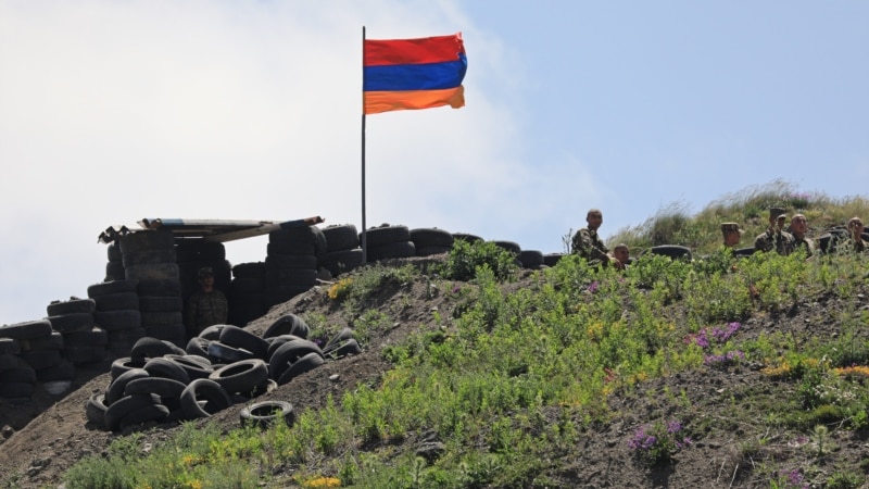 СНБ ввела в обращение проект по созданию трех КПП на армяно-азербайджанской границе 