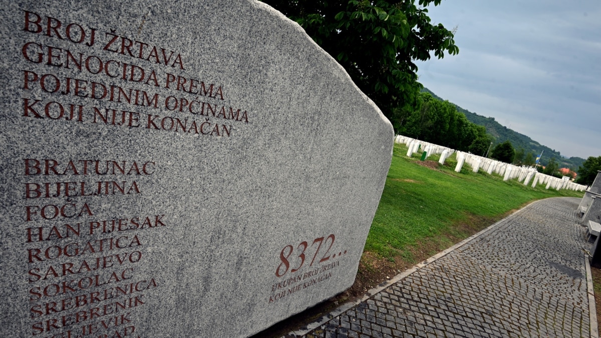 ENSZ-szavazás a srebrenicai népirtás emléknapjáról heves szerb tiltakozás mellett