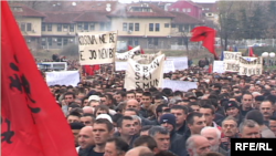 Pamje nga protesta, 19 nëntor 2008.