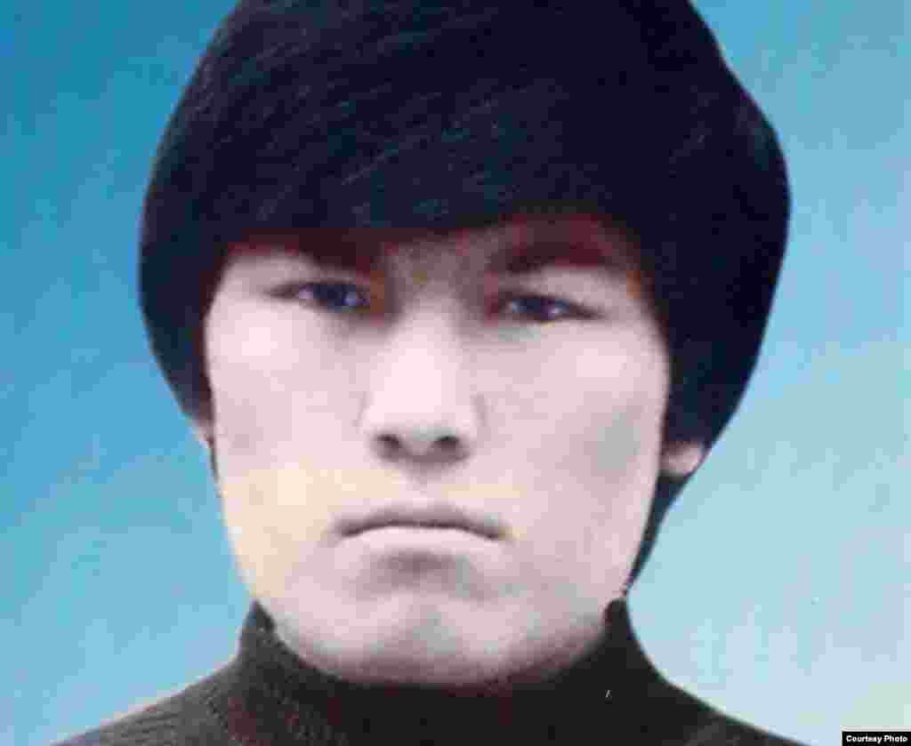 Кайрат Рыскулбеков в студенческие годы. 