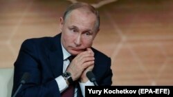 Sancțiunile UE au fost impuse Rusiei după anexarea, de către regimul condus de Vladimir Putin, a Crimeii