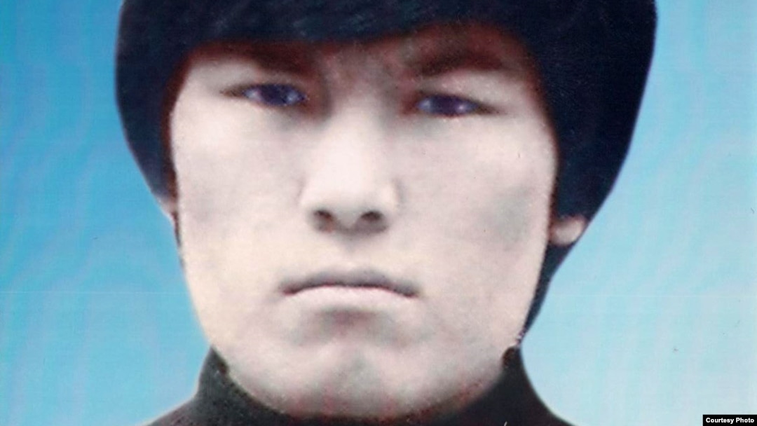 Ресейде көшеде және қоғамдық орындарда жыныстық қатынас Төрт аяғында тұрған кәмелетке толған әйелдер