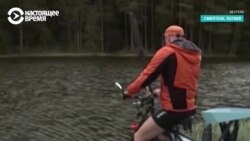 Латвиец придумал плавучий дом на велоколесах для путешествий (видео)