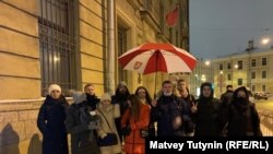 Акция протеста у консульства Беларуси в Петербурге 