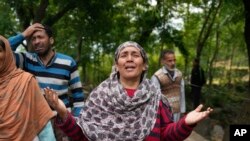 د هند او پاکستان تر منځ د کړکېچ له زیاتېدو وروسته چې له امله یې بېړنی حالت رامنځته شوی، په پاکستان کې افغان کډوال وايي ویره او اندېښنه یې اخیستې او له ستونزو سره مخ دي.