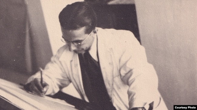 استانیسلاو سووا در حال کار در استودیو