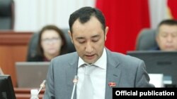 Музаффар Исаков