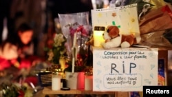 Меморіал у пам’ять про жертв пожежі в барі Le Constellation, Кран-Монтана, Швейцарія