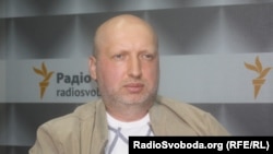 И. о. президента Украины Александр Турчинов, спикер Верховной Рады, член партии "Батькивщина". 