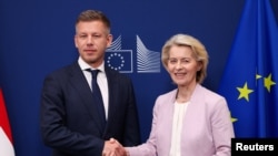 Mađarski premijer Petar Mađar i predsjednica Evropske komisije Ursula von der Layen u Briselu 29. maja 2026.