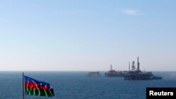 Ilustrim, Flamuri i Azerbajxhanit