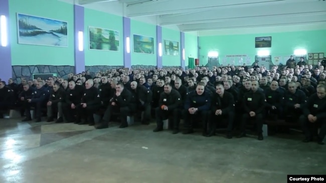 «Вы пад дэкрэтам — пакутуйце!» Магілёвец пра ўмовы адбыцьця пакараньня для асуджаных за наркотыкі.