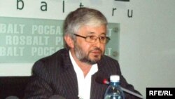 Дододжон Атовуллоев