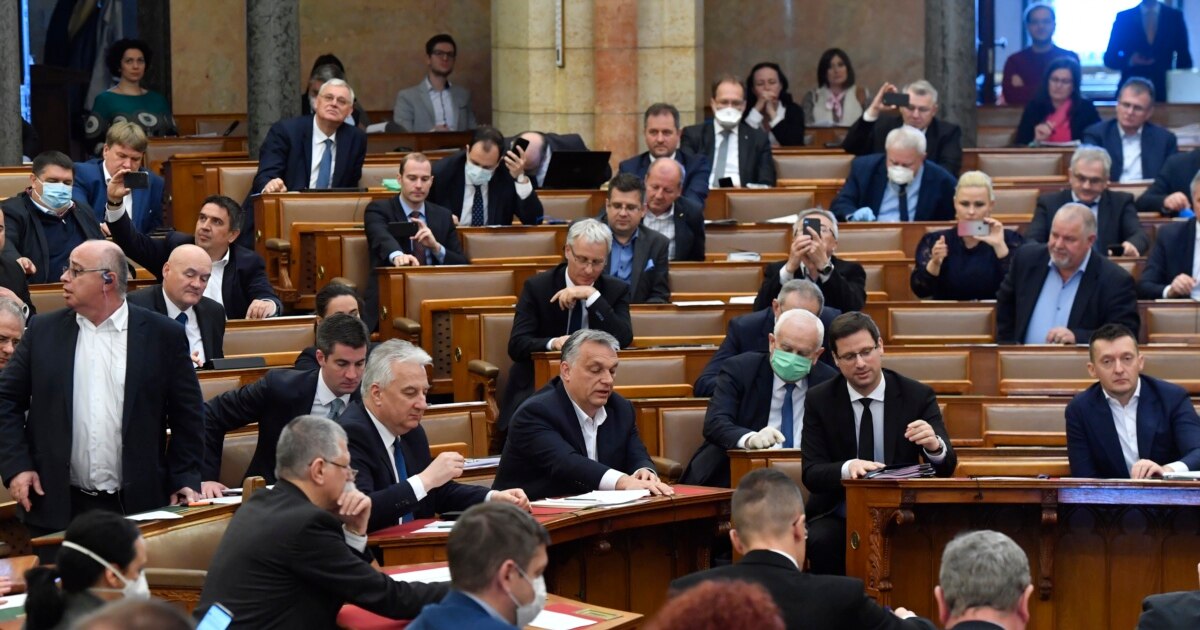 Hungary To Vote On Finland, Sweden NATO Bids In Early March