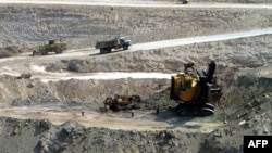 File photo: A general view of Golgohar Iron Ore mine in Sirjan some 1050 kms southeast of the capital Tehran, September 7, 2002