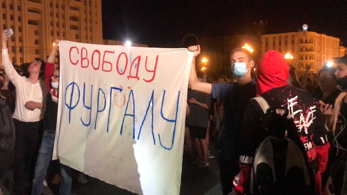 "В Кремле, видимо, пока надеются, что все рассосется". Михаил ...