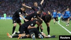 Хрватите слават по победат против Русија