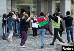 Slavlje na ulicama nakon potpisanog sporazuma, Baku, 10 novembar 2020.