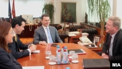 Евроамбасадорот Штефан Филе со делегација од ЕУ на средби со македонскиот државен врв.