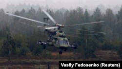 Вертолет Ми-8. Иллюстративное фото.