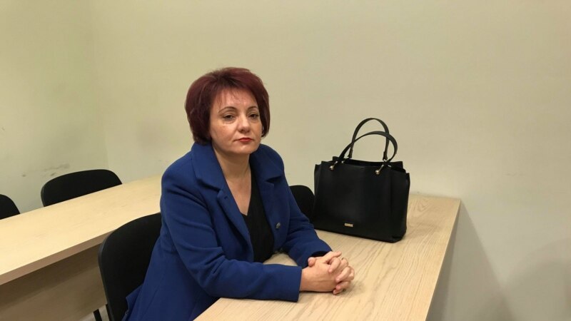 Сведочењето на Стефанова во „Рекет“ одложено, болни адвокатите на Јанева 