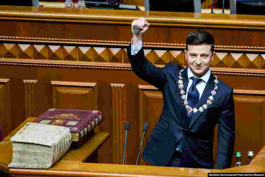 UKRAINE -- Ukrainian President-elect Volodymyr Zelenskiy takes the oath during his inauguration ceremony in the parliament hall in Kyiv, May 20, 2019