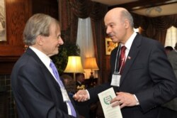 در دیدار با جان چارلز پولانی، برنده مجار-کانادایی جایزه نوبل شیمی