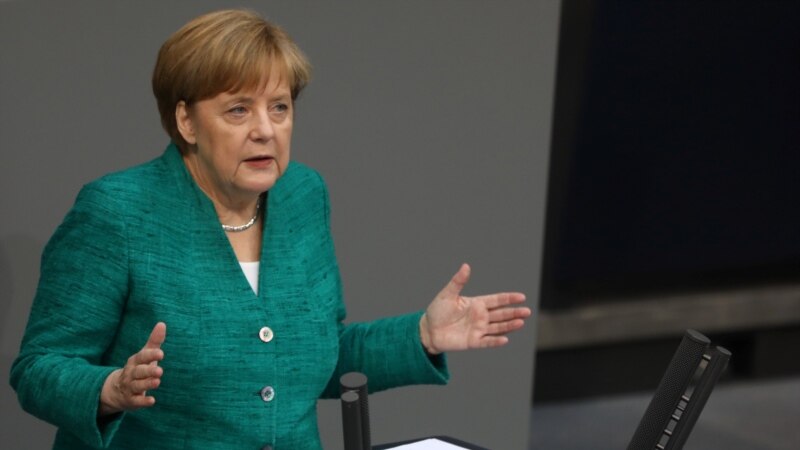 Меркел: Германија има интерес од економскиот развој во Турција 