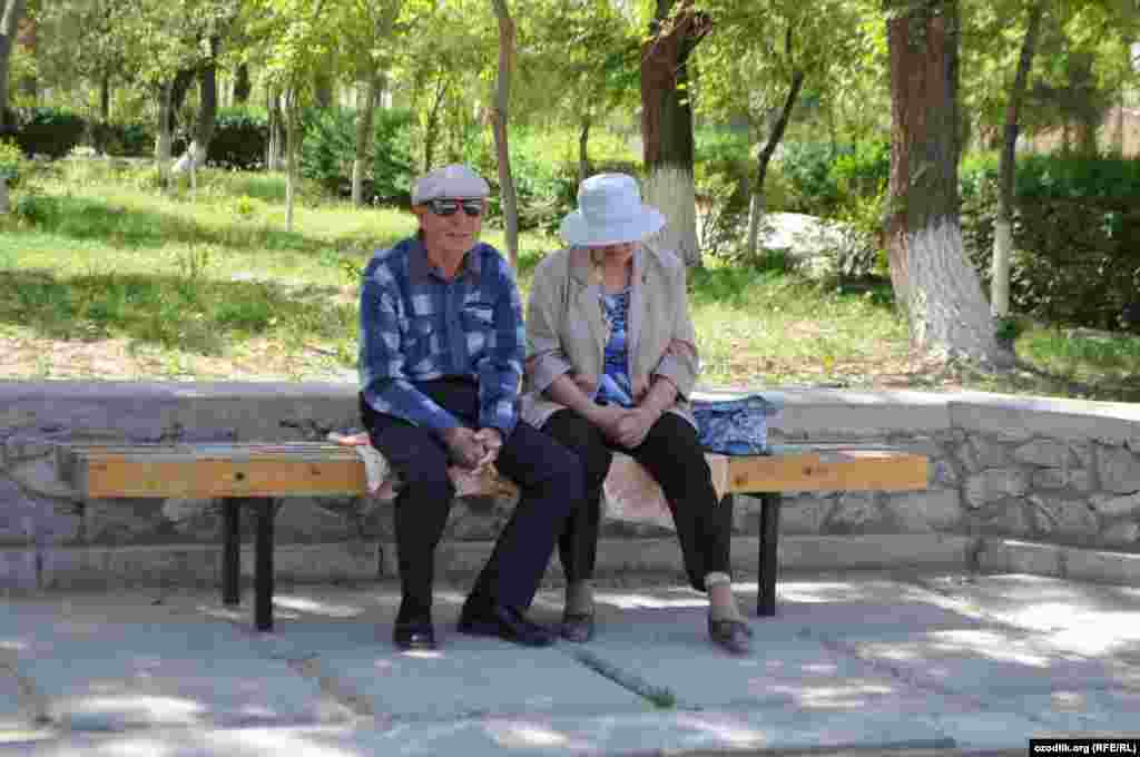 Навоийлик қариялар