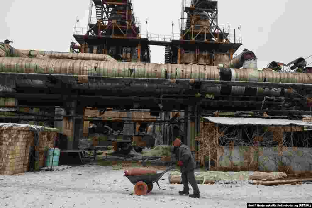 За словами Олексія Кулеби станція нині майже повністю знищена
