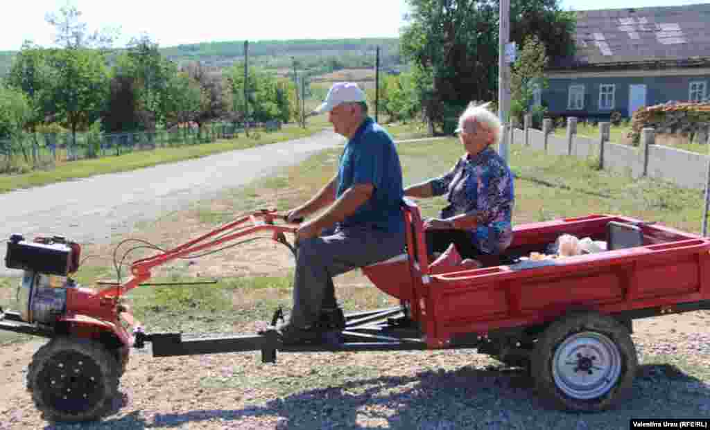 Moldova, Oameni și locuri din comuna Volintiri, raion Ștefan Vodă, august 2020