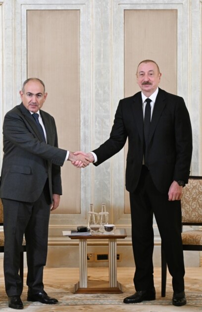 До скоро Русия държеше в здрава хватка Армения и Азербайджан