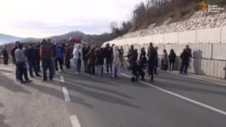 Stanovnici Kosove blokirali magistralni put
