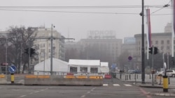 Šatori pristalica vlasti ispred Skupštine Srbije, takozvani "Ćacilend" zbog kojih je mesecima onemogućen saobraćaj kroz jednu od centralnih ulica u Beogradu, 16. mart 2025.