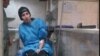 مرخصی درمانی آرش صادقی به بازگشت همسرش به زندان مشروط شد
