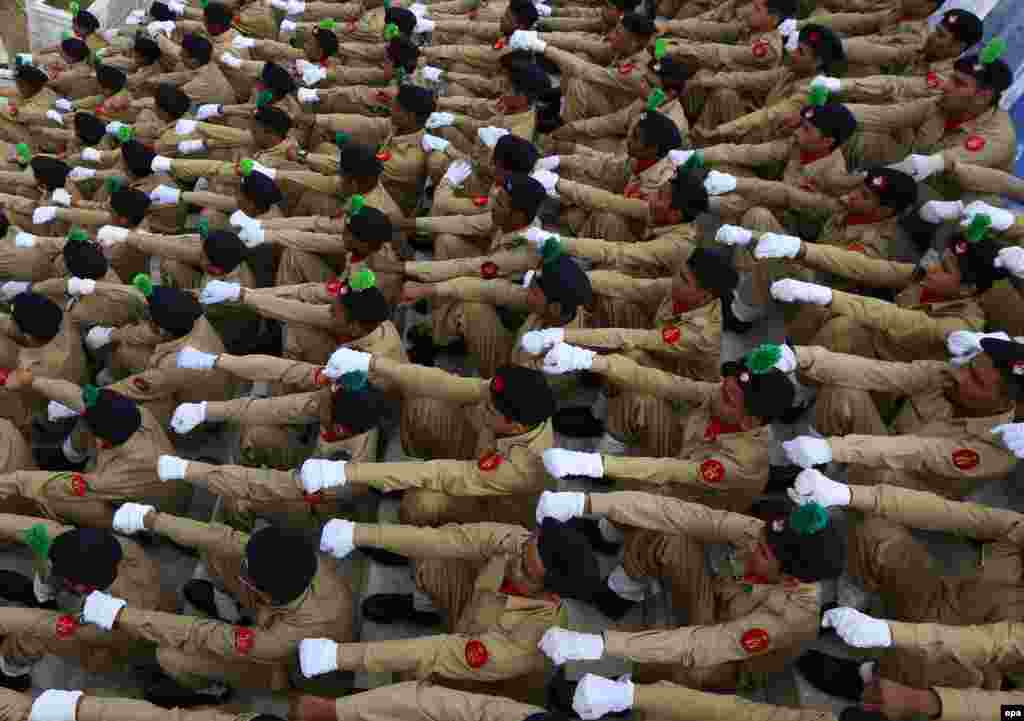 Pakistani troops march during a ceremony marking Pakistan's Independence Day at the mausoleum of the country's founding father, Muhammad Ali Jinnah, in Karachi on August 14. Pakistan celebrated its 68th independence anniversary from British rule in 1947. (epa/Rehan Khan)