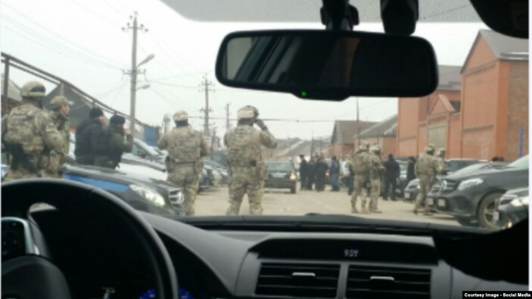 Несмотря на заявления руководства Чечни о том, что вооруженное подполье уничтожено и остатки боевиков перебрались в Сирию, нападения происходят с завидной регулярностью