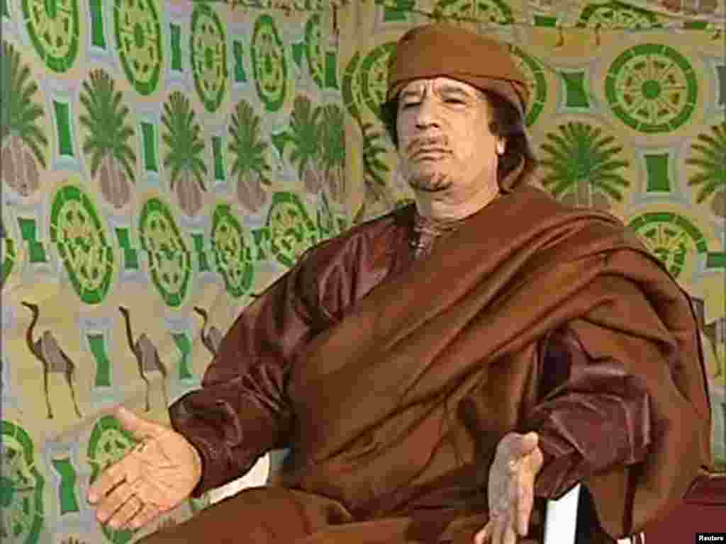 Интервју на либискиот лидер Моамер Гадафи за португалската телевизија