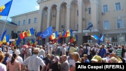 Кишинёвда ўтган норозилик намойиши.